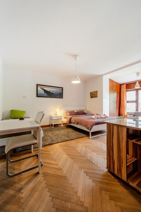 Villa Pi House Lubiana Esterno foto
