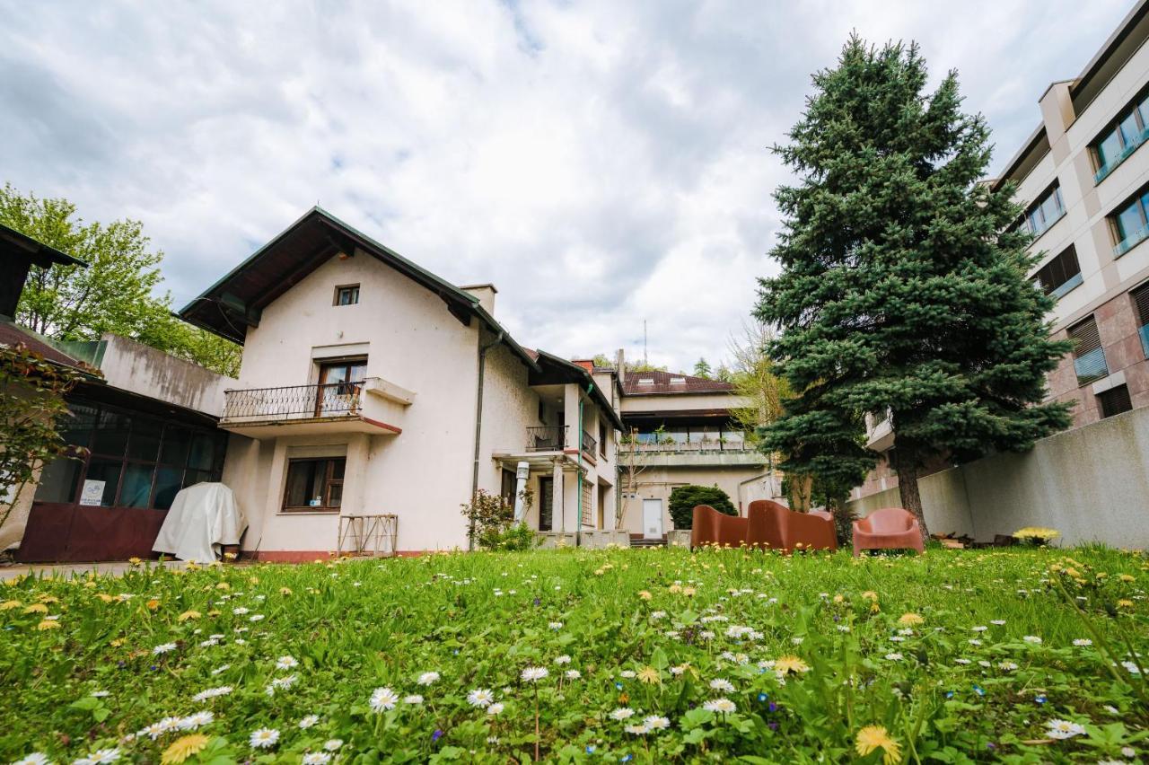 Villa Pi House Lubiana Esterno foto