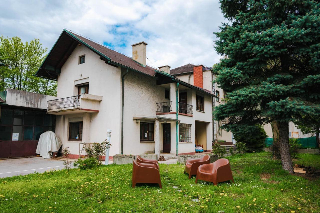 Villa Pi House Lubiana Esterno foto